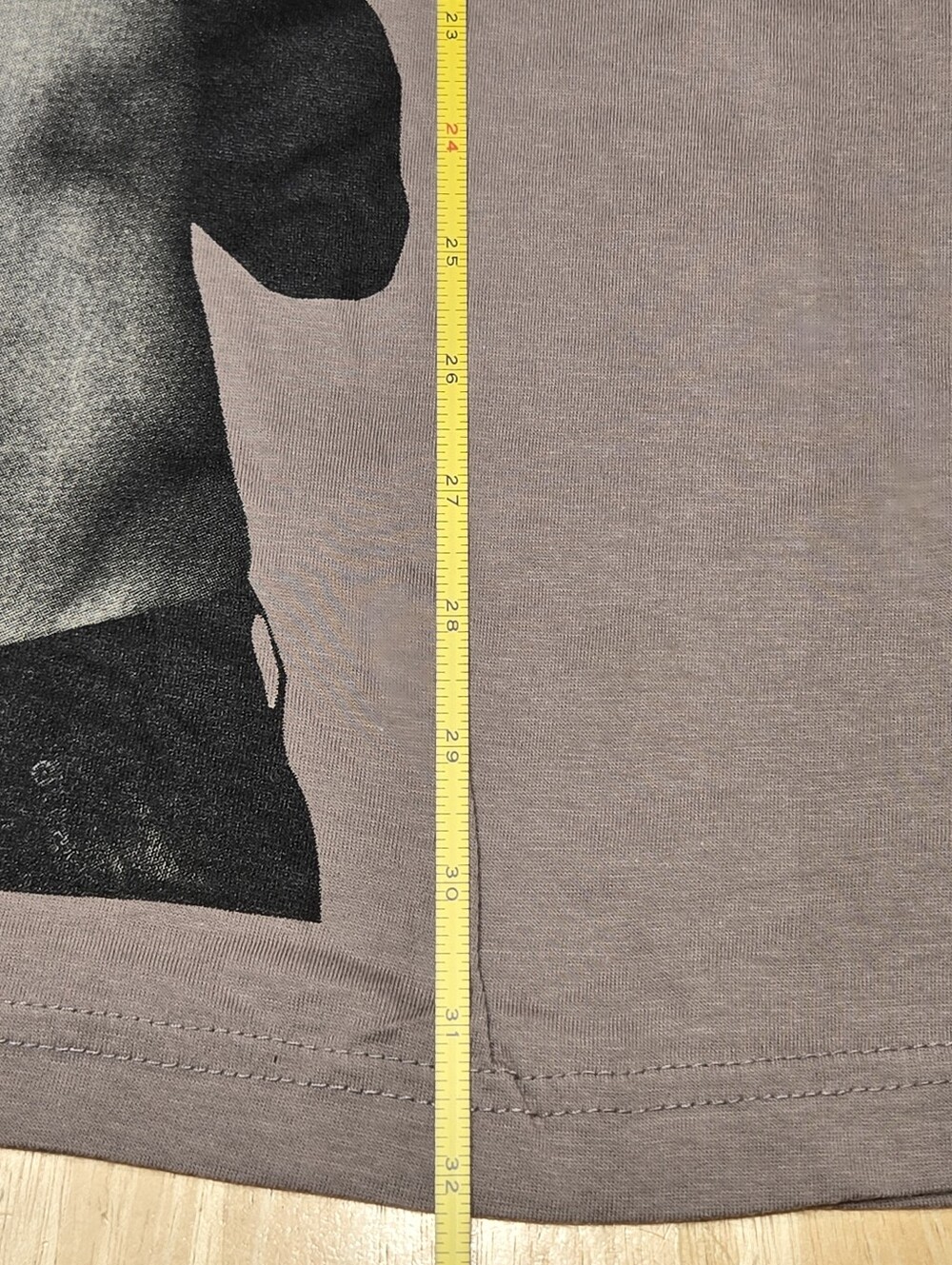 Psych Comic-Con 2011 Gray T-Shirt - Size XL - Original New - SDCC - Picture 7 of 9